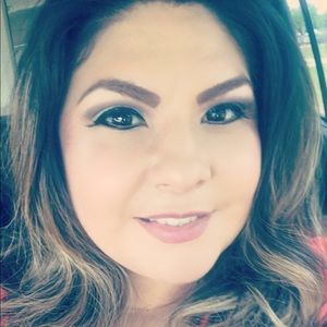 Meet your Posher, Karly